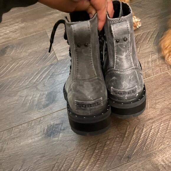 Sorel Lennox Lace Boot Quarry 5 NWOB Waterproof - Picture 3 of 6